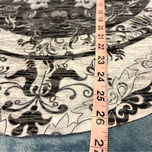 Sundance V-Neck Floral Boho Tank top size Large - Picture 7 of 9